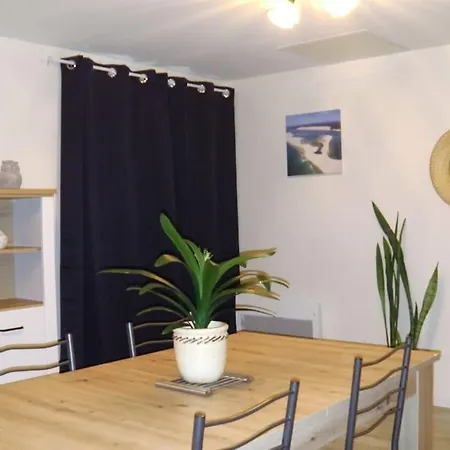 Дом отдыха Meuble 2/4 Personnes *